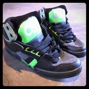 Osiris NYC 83 Green Black High Top Size 10 Shoe